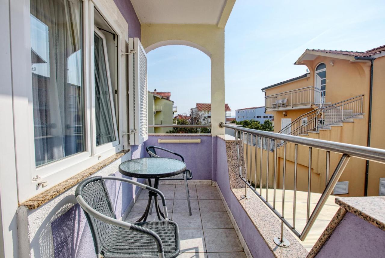 Apartments With A Parking Space Vodice - 6178 Екстериор снимка