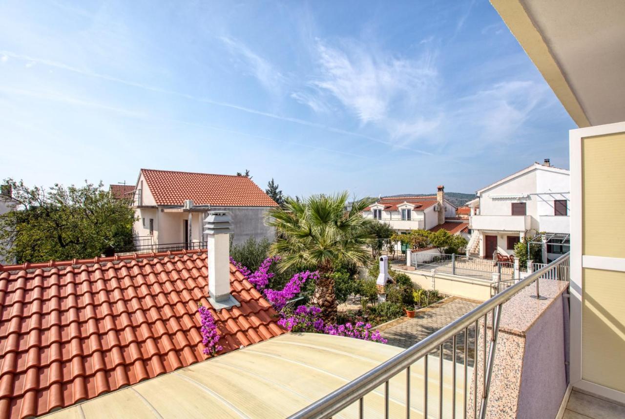 Apartments With A Parking Space Vodice - 6178 Екстериор снимка