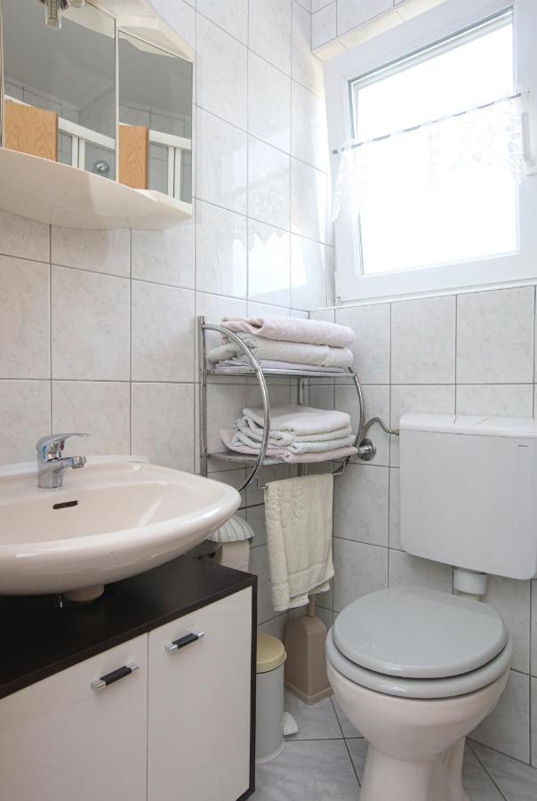 Apartments With A Parking Space Vodice - 6178 Екстериор снимка