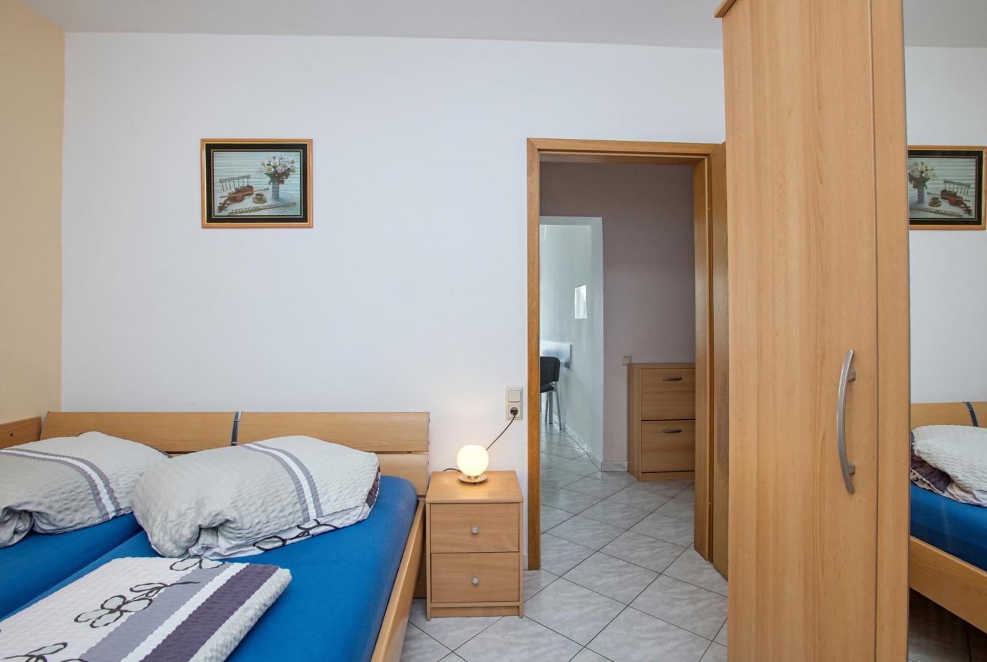 Apartments With A Parking Space Vodice - 6178 Стая снимка