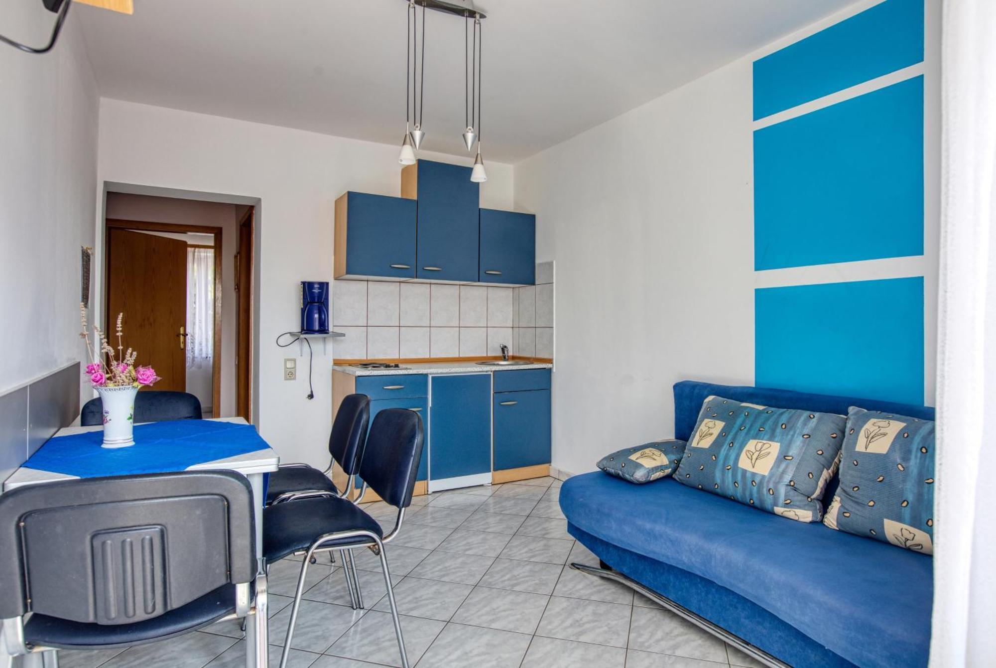 Apartments With A Parking Space Vodice - 6178 Стая снимка