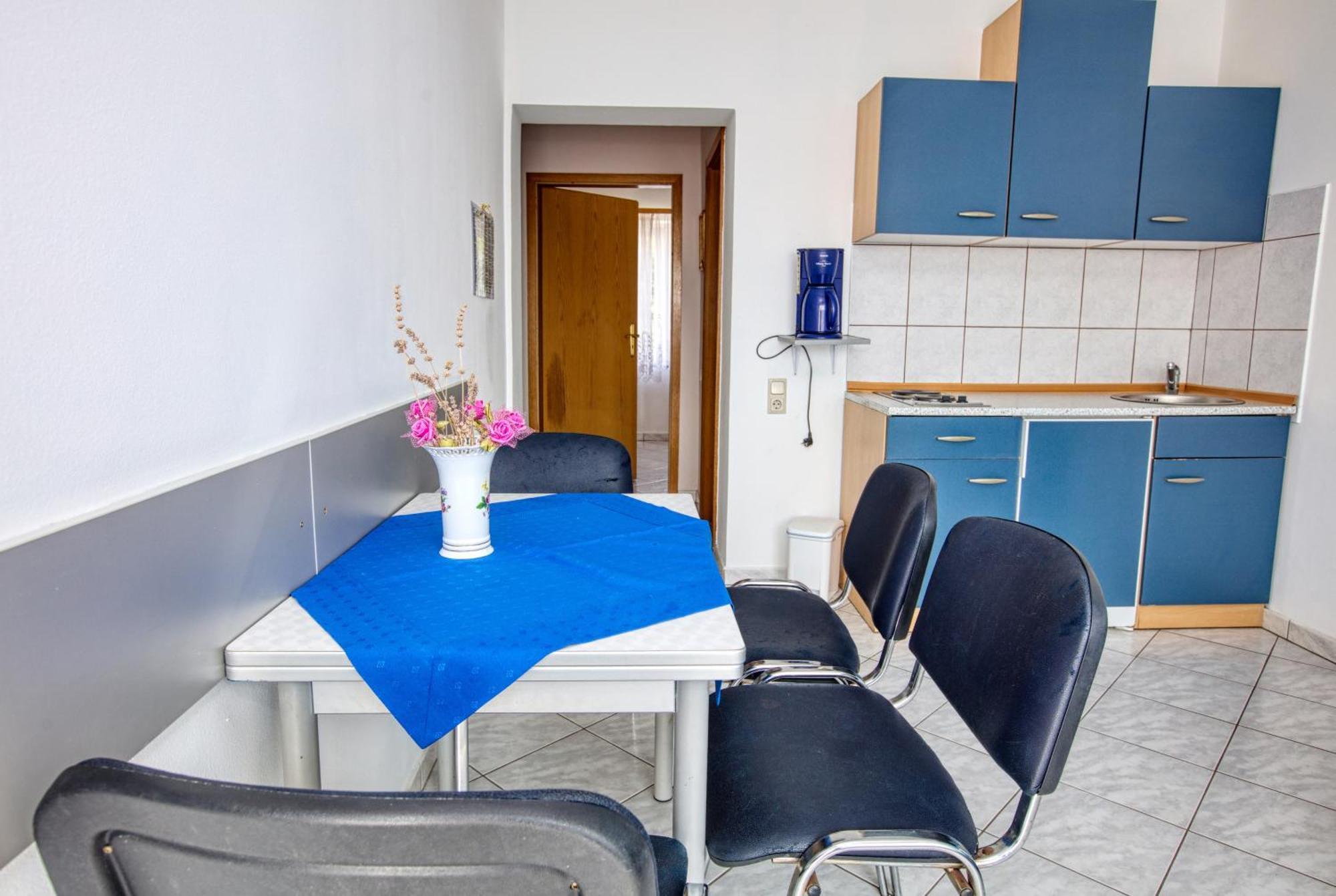 Apartments With A Parking Space Vodice - 6178 Стая снимка
