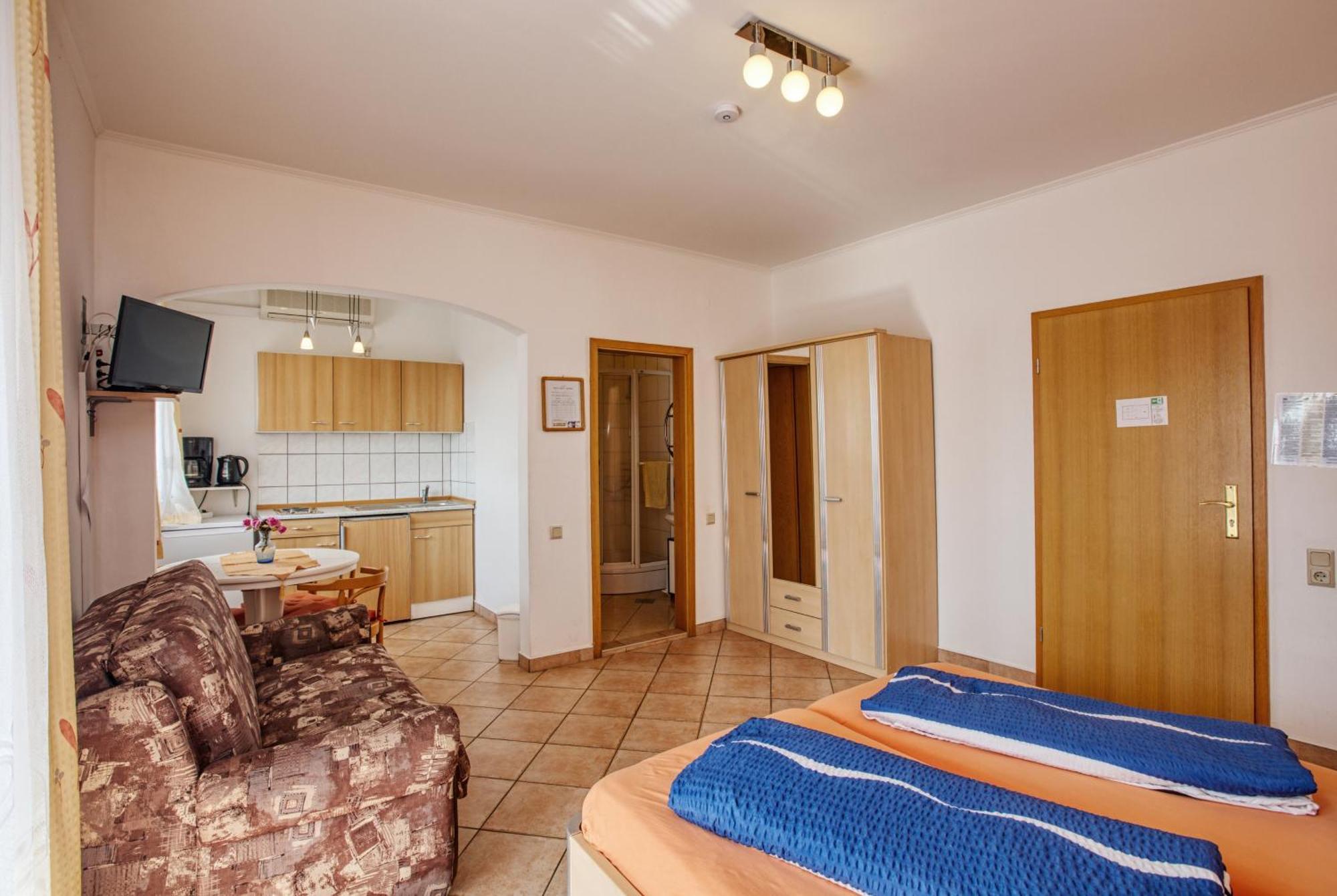 Apartments With A Parking Space Vodice - 6178 Стая снимка