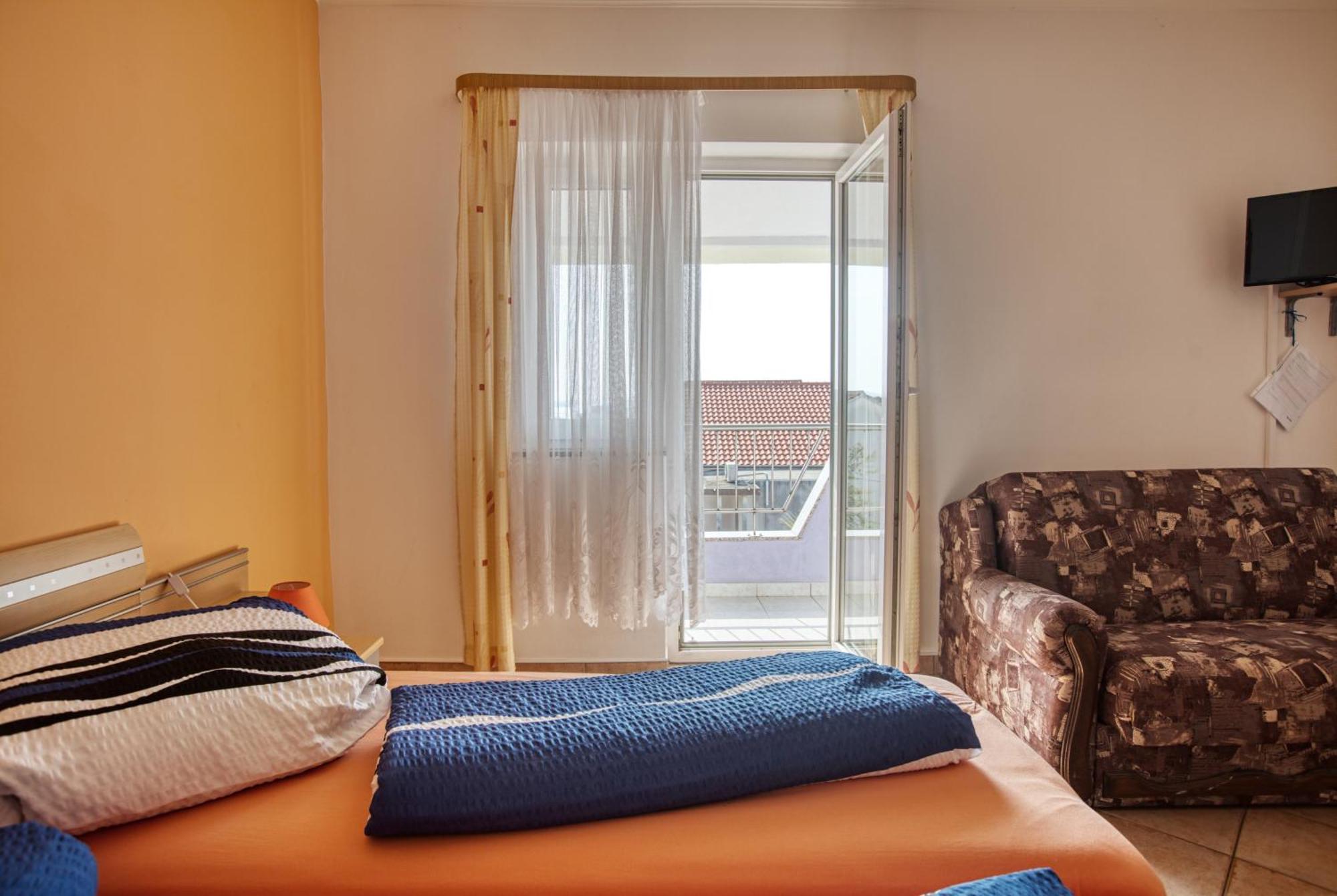 Apartments With A Parking Space Vodice - 6178 Стая снимка